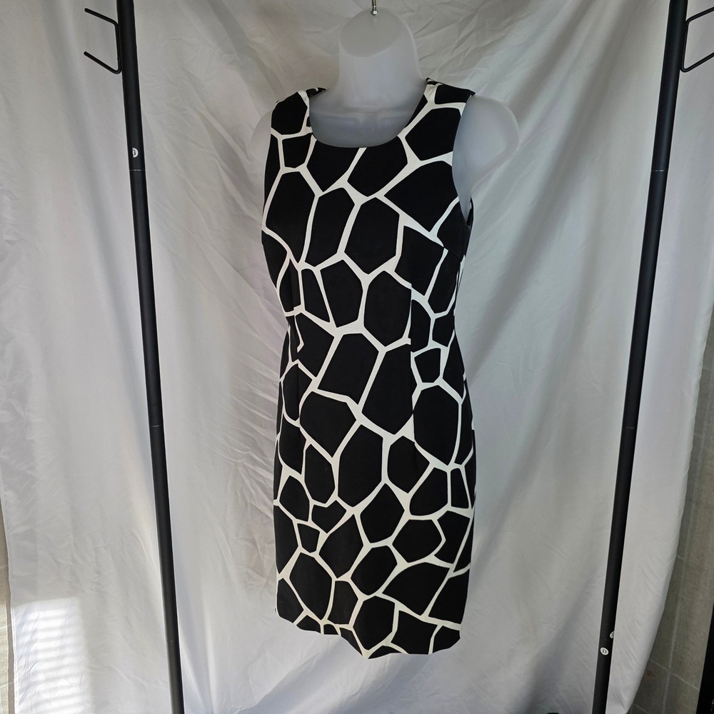 INC International Concepts Womens 4P Black White Geometric Sheath Dress Petite